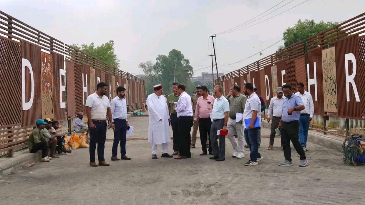 सतपाल महाराज ने प्रेमनगर पुल के एप्रोच मार्ग धंसने का लिया संज्ञान, तत्काल मरम्मत के दिए निर्देश